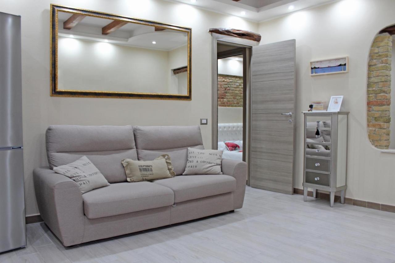 Flamingo Luxury Apartment Ajpsardinia Кальяри Экстерьер фото